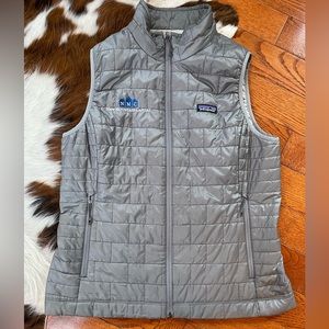 Patagonia Women’s Nano Puff Vest-L- Feather Grey- NWT